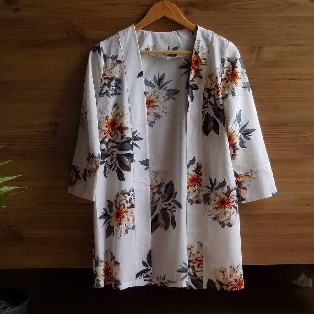 Floral kimono